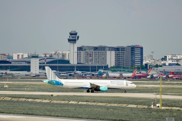 Aventure Amoureuse : Votre Guide de Road Trip pour un Week-end Mémorable en Duo